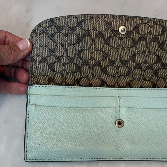 Coach Wallet Leather Cross Grain Slim Full Sized Multi compartment Wallet - Picture 14 of 16